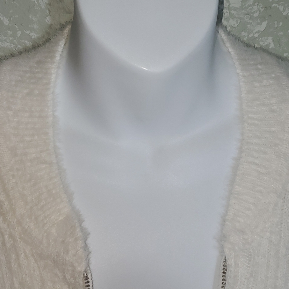1.State Zip Front Eyelash Bomber Sweater - Picture 5 of 12